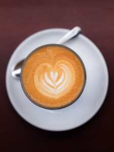 how to make a turmeric latte